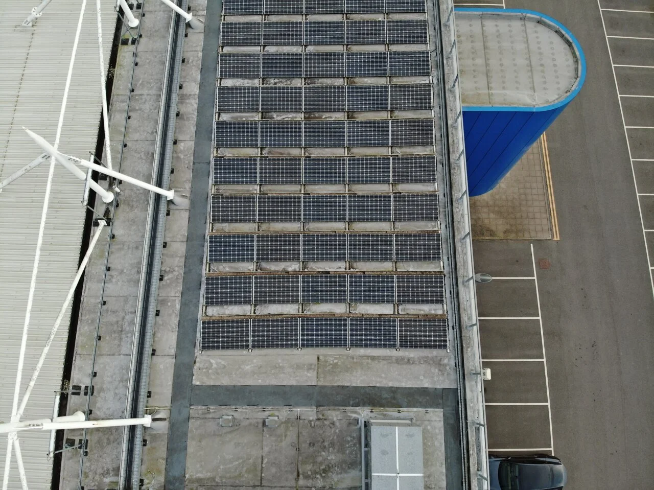 Enhancing Solar Panel Efficiency with Drone Surveys: AAI Drones' Comprehensive Approach 5 DJI 20240408065821 0033 W